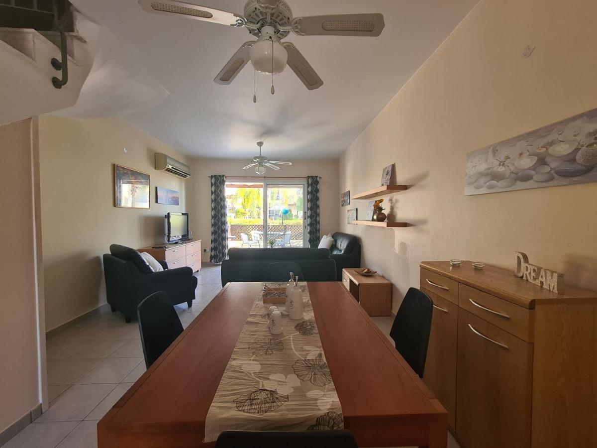 Serena Townhouse Peyia Exterior photo