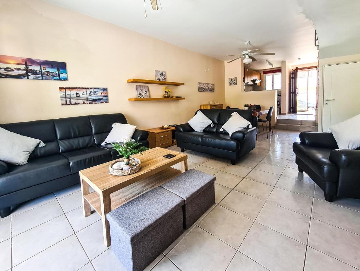 Serena Townhouse Peyia Exterior photo