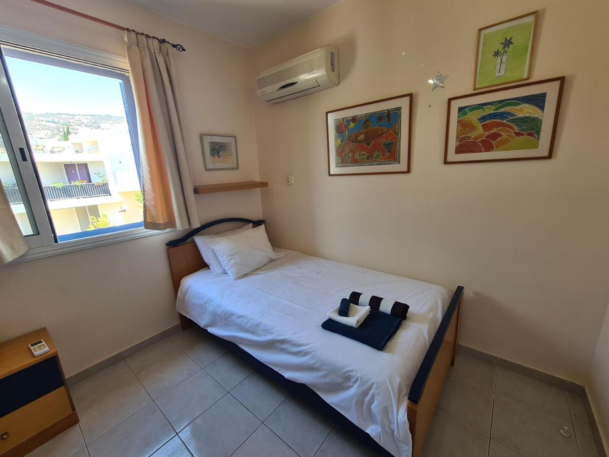 Serena Townhouse Peyia Exterior photo